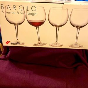 Barolo 8 red wine glasses